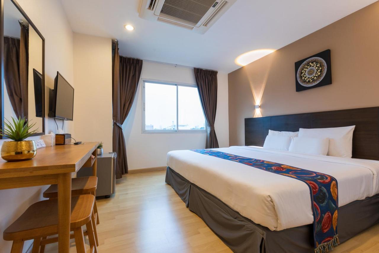 24@Home Hotel Nonthaburi Extérieur photo